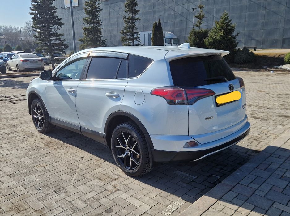 Toyota RAV4 2019