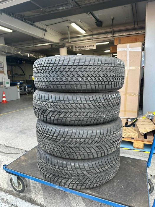 4 бр. зимни гуми Goodyear 235 / 50 R21 101V UG
