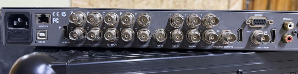 Продам Видеомикшер Blackmagic ATEM 4k