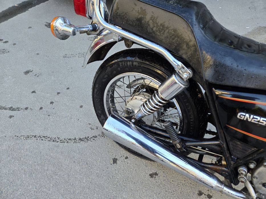 Suzuki GN 250 мотор