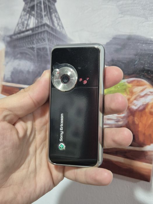 Sony Ericsson K660i - Nou, de colectie!