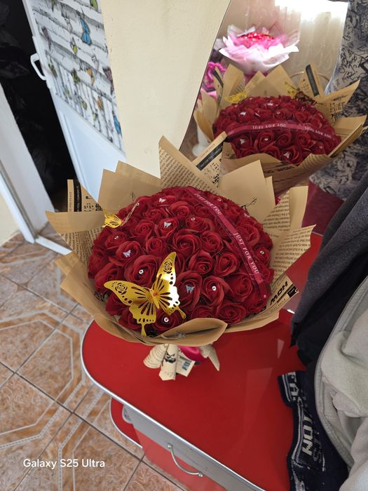 Buchet rose 51 din săpun