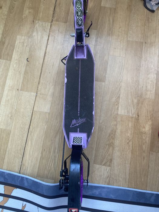 Продаю самокат.