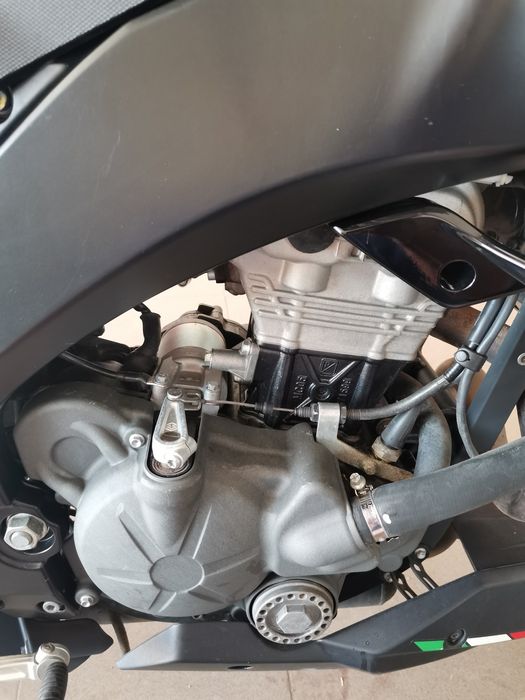 De vânzare motocicleta APRILIA TUONO 125