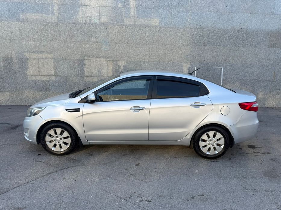 Kia rio 2014г 1.5л