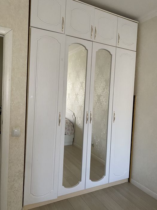 шкаф спальный для одежды