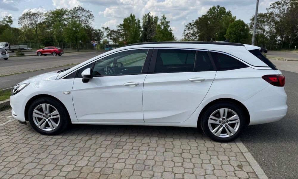 OPEL Astra 2020 — imagine 3