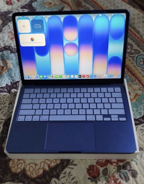Macbook neo 8/256