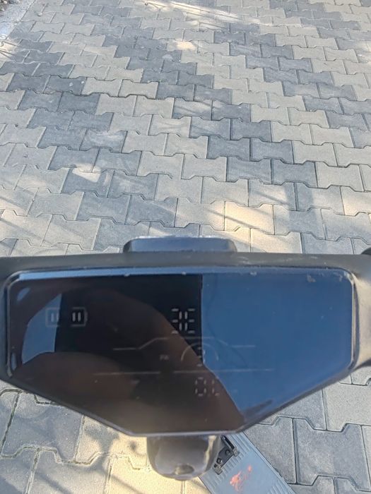 Vând trotineta kukirin s1 pro