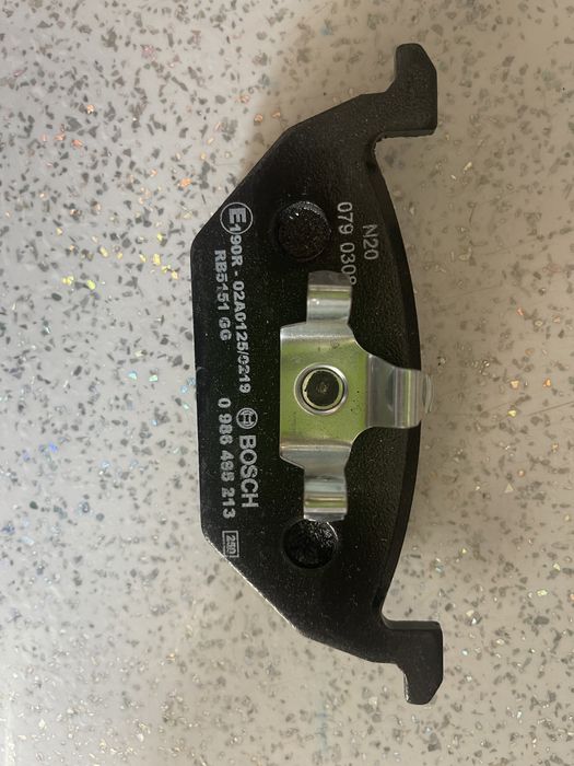 Продам тормозные колодки