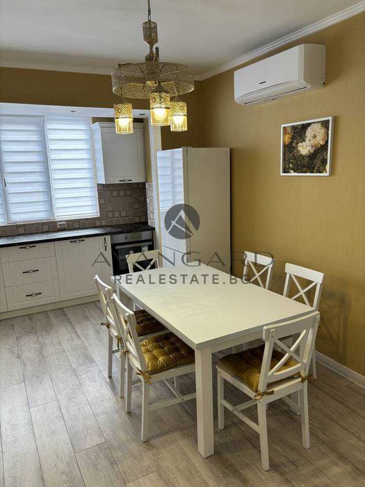 Продава се Четиристаен апартамент в Пловдив, Христо Смирненски - 90 кв.м за 2167 €/кв.м - Снимка #3