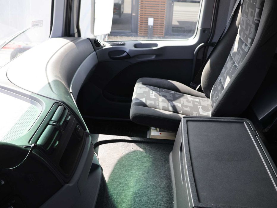 Mercedes-Benz Actros 2544 Autocisternă 2004