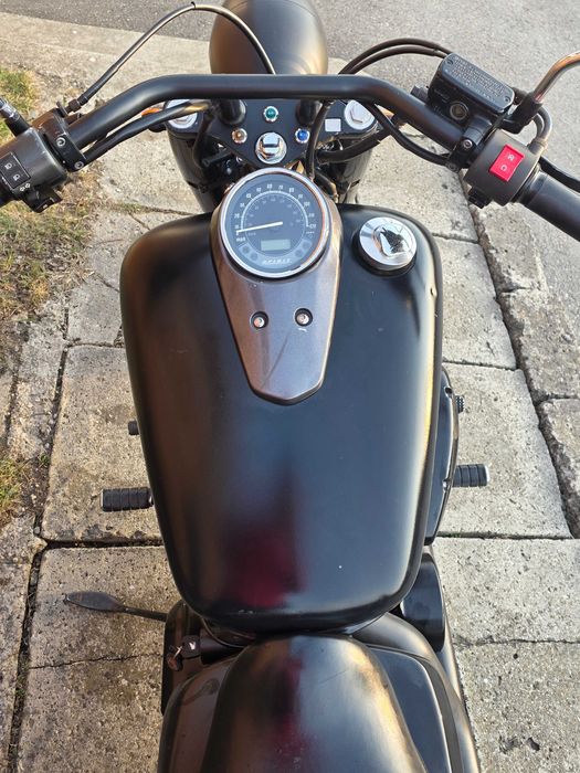 Honda Shadow Black Spirit VT750C2B