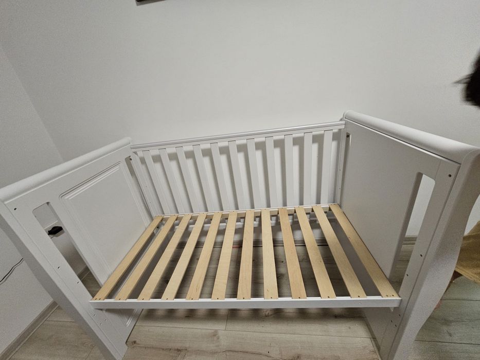 De vanzare patut bebe
