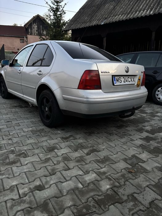 VOLKSWAGEN Bora 2000 — imagine 4