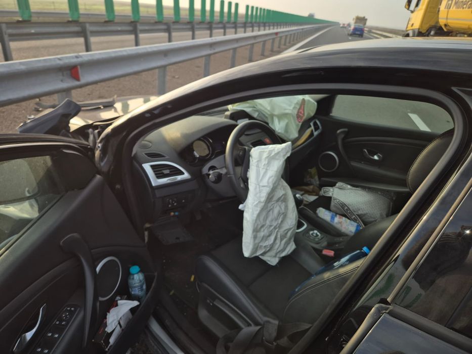 Megane 3 , 1.5dci , pentru dezmembrări