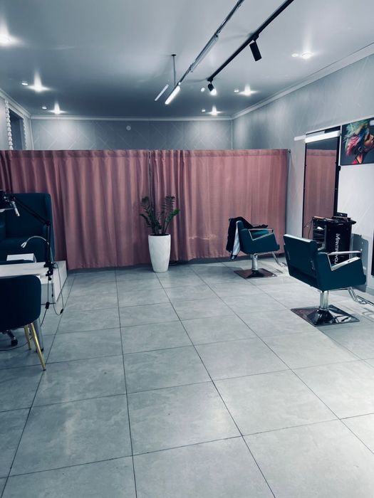 Продается салон красаты и парикмахерская