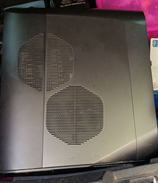 Desktop gaming Dell Alienware  Aurora R10, RTX2080ti, Ryzen 9, 3950x
