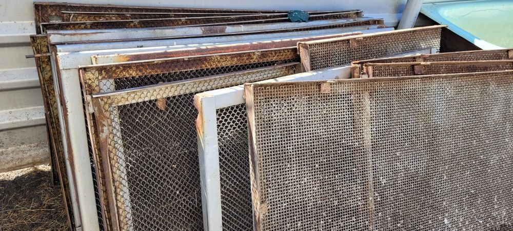 Забор сетчатый из уголка