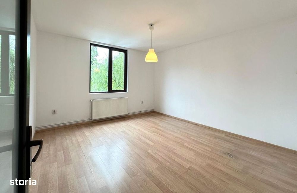 Inchiriere casă complet renovată cu 4 camere  Băneasa, Sector 1
