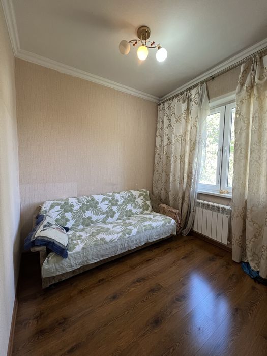 Раккат махалля - Корзинка. Продается 1в2 / 3 этаж 42м2 пустая