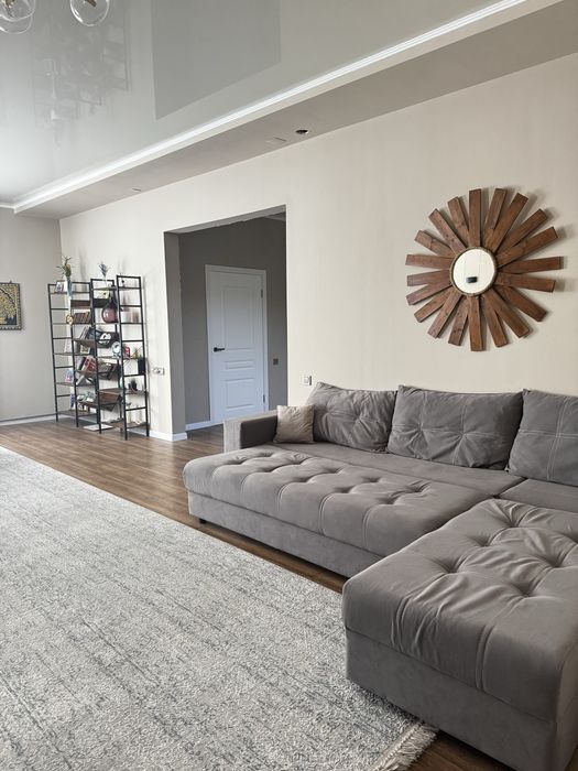 Продам огромный дом