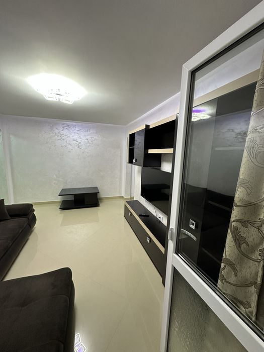 Apartament 2 camere de inchiriat