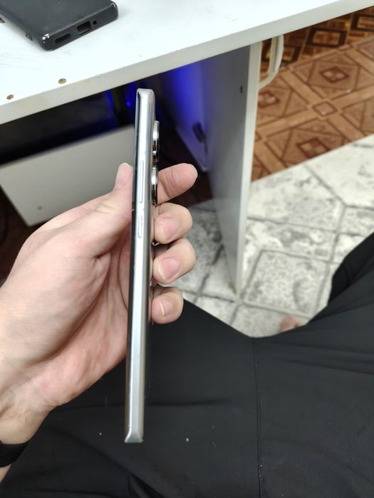 Продаётся Realme GT6T 256gb