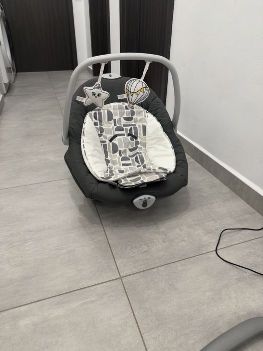 Leagan bebelusi- Balansoar și Leagăn Electric Joie Serina 2 în 1 Rotativ – Ca Nou