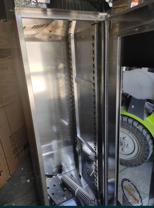 Rastoyka xamir shishtirib beradigan aparat