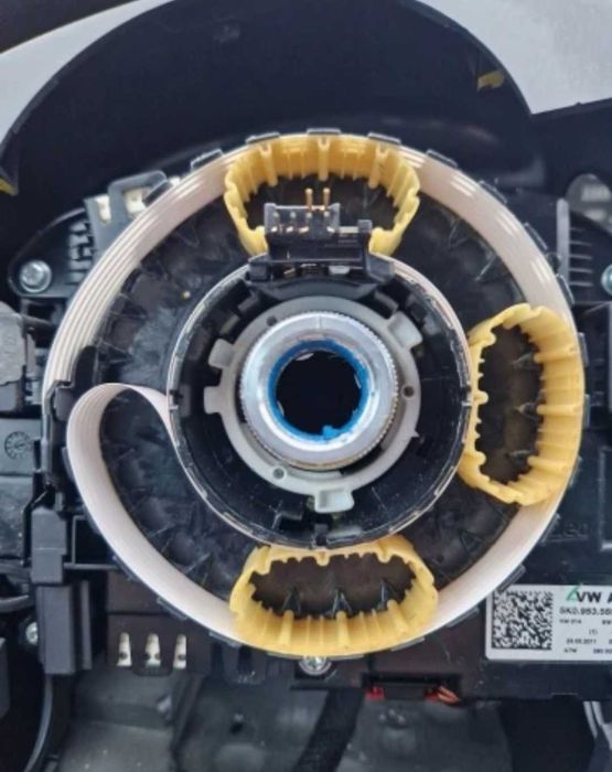 Лентов кабел за  VW Golf Passat Tiguan Skoda Шкода Тигуан Пасат волан