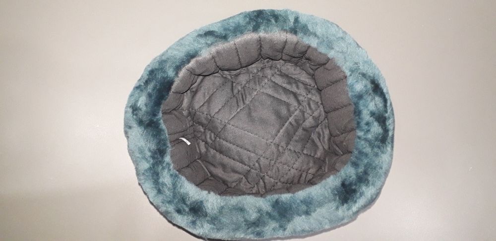 жылы малақай сатылады