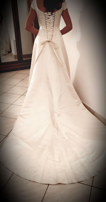 Rochie cristale Swarowski , alb fildeș