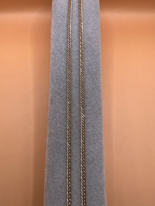 Продам золотую цепочку.