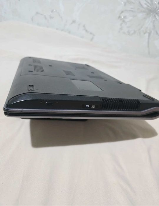 noutbook ASUS N73SV