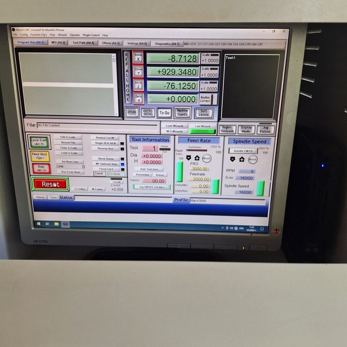 Продавам sns машина