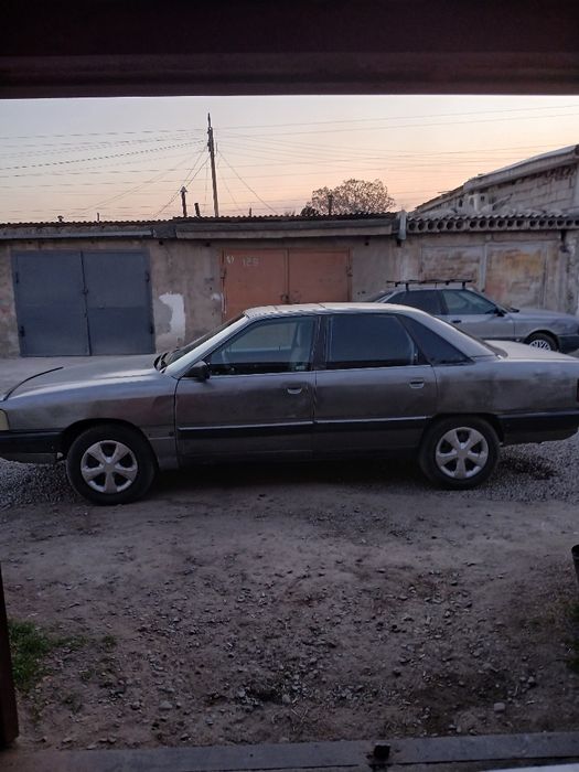 Ауди100 срочно сатылады