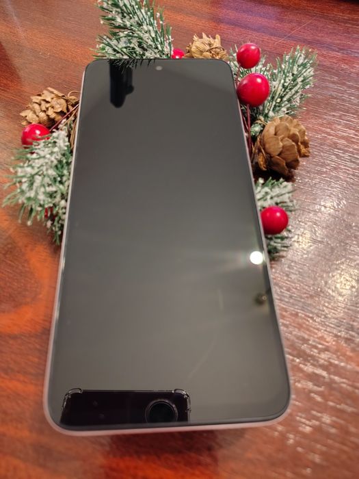 Telefon Xiaomi Redmi13. Roz, stare ca nou, 8/256 GB, camera 108MP