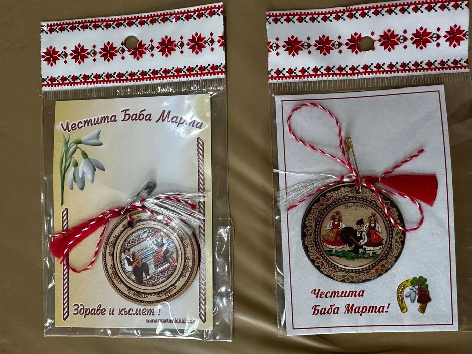 продавам мартеници