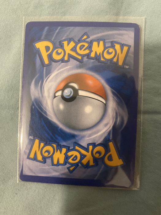 Pokémon Charizard V Alternate Art 154/172 Brilliant Stars Spanish Near Mint