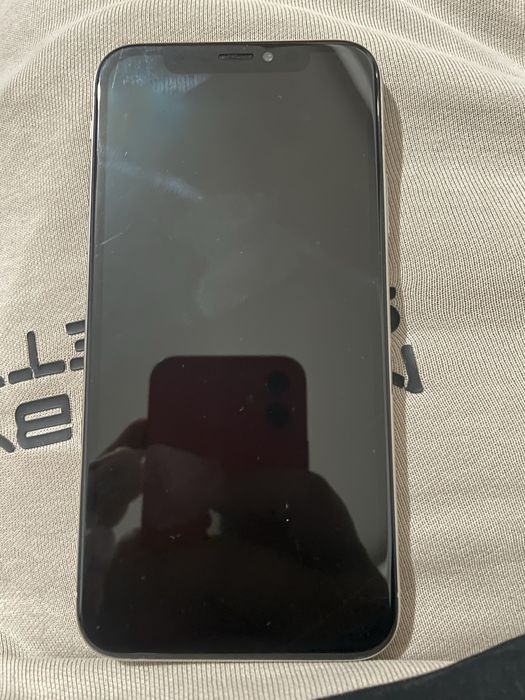 Vand Iphone x 64 GB