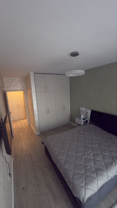 Inchiriez apartament nou