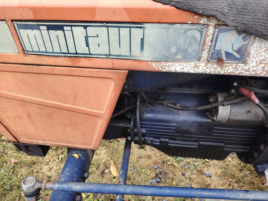 vând Tractor Same minitauro 60 cu 2 remorci