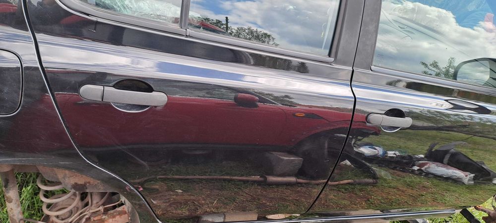 Врата / Врати / багажник ,заден капак NISSAN MICRA K12  1.2I 80к.с