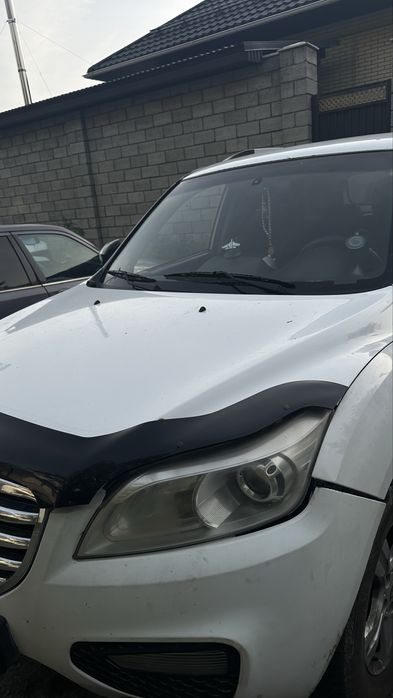 Продам машину Лифан х60