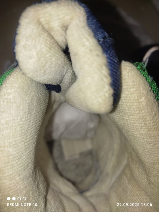 Продам зимние сапожки на мальчика