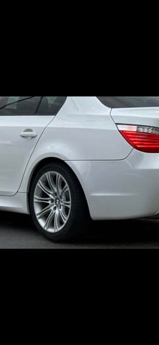 Vând /schimb jante r 18