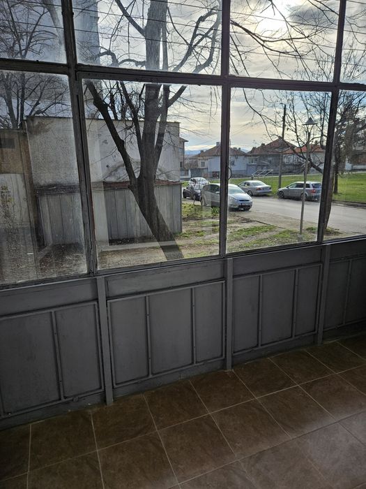 Дава се под наем Двустаен апартамент в Казанлък - 68 кв.м за 278.97 € - Снимка #7