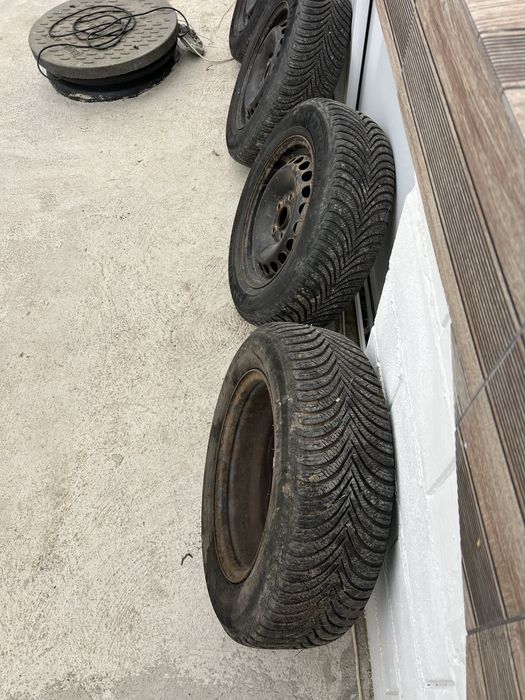Железни Джанти 15-ки 5/112 със зимни гуми Michelin Alpin 5