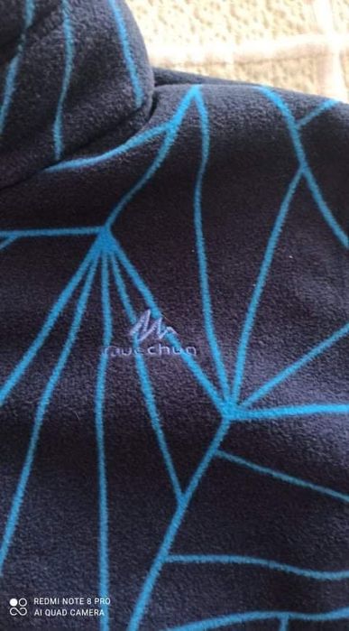 Лот суитчър Quechua нов от Декатлон и жилетка за повод